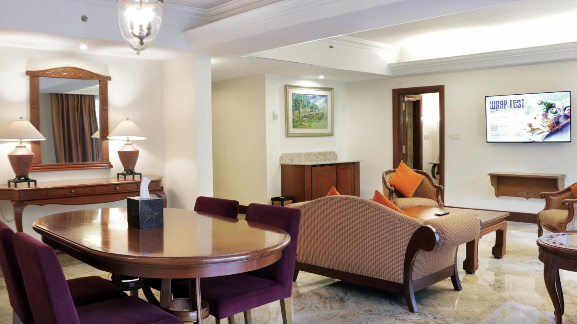Lorin Solo Hotel Luaran gambar