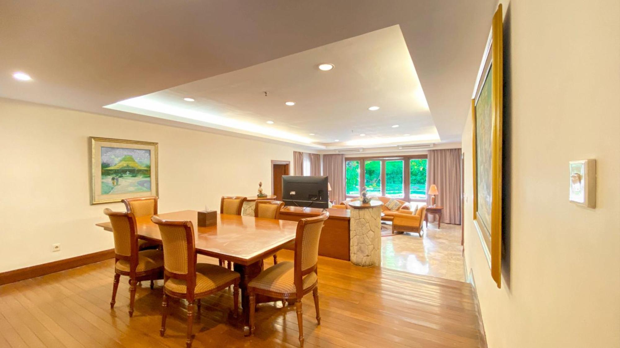Lorin Solo Hotel Luaran gambar