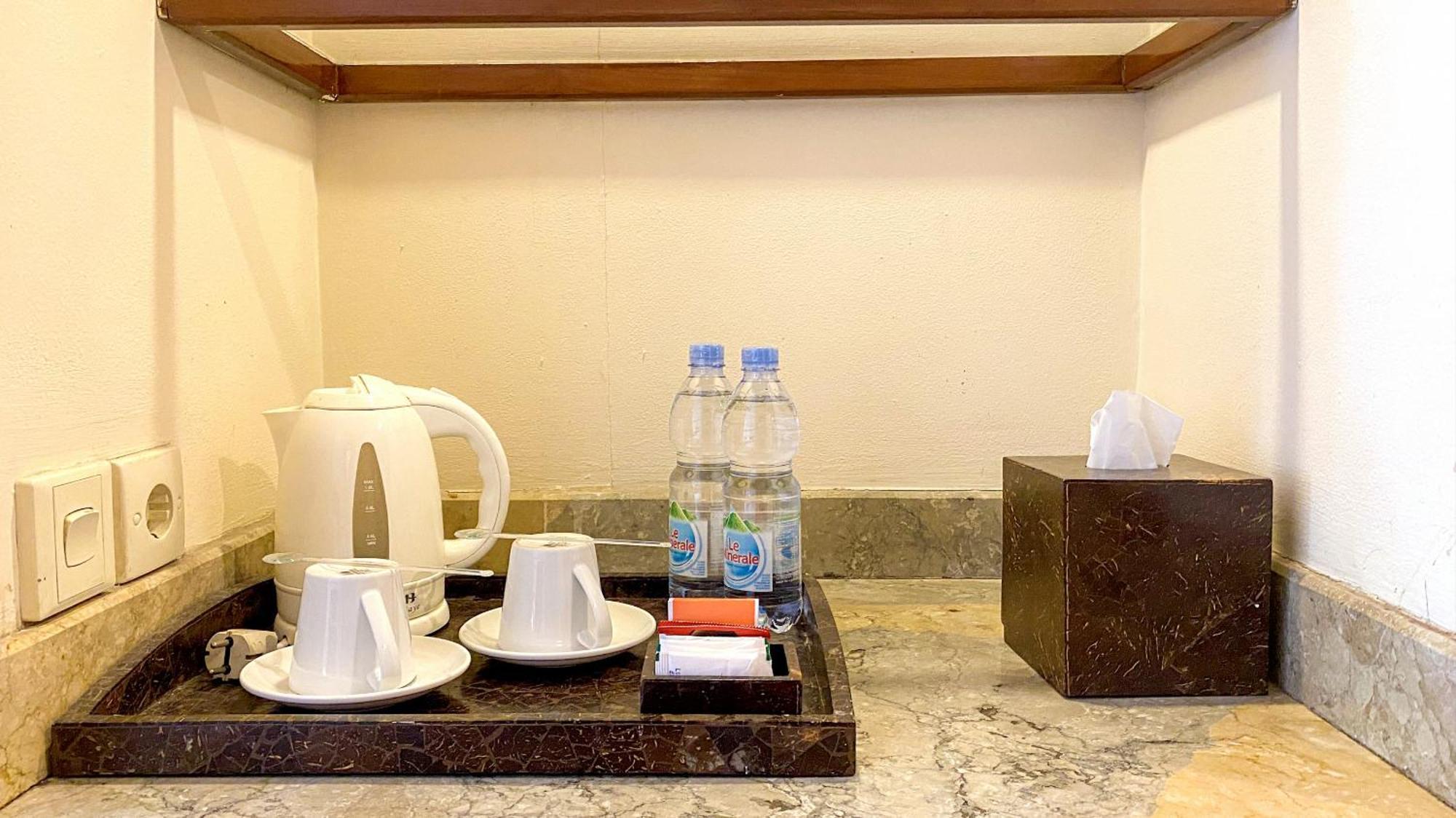 Lorin Solo Hotel Luaran gambar