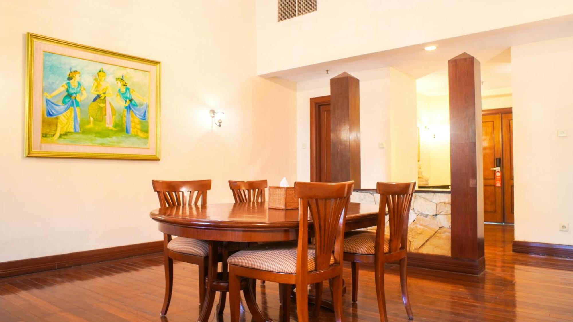 Lorin Solo Hotel Luaran gambar