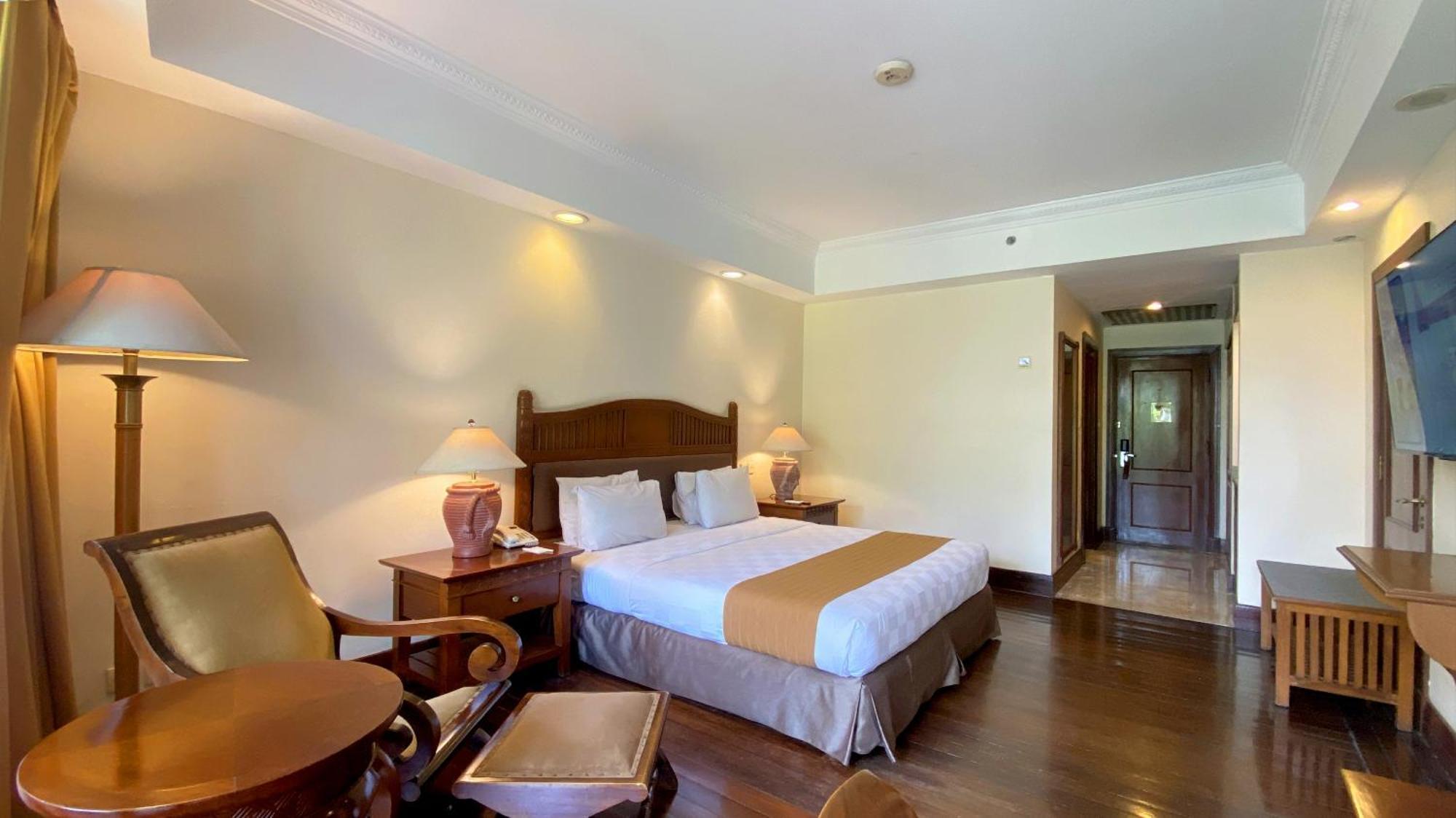 Lorin Solo Hotel Luaran gambar