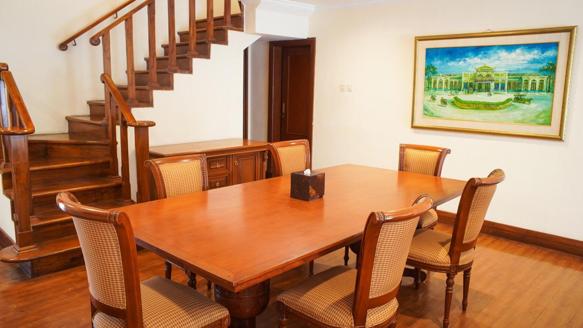 Lorin Solo Hotel Luaran gambar